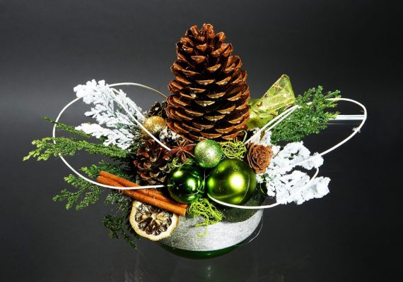 Dekoracje świąteczne, Dostawa kwiatów Dekoracje świąteczne